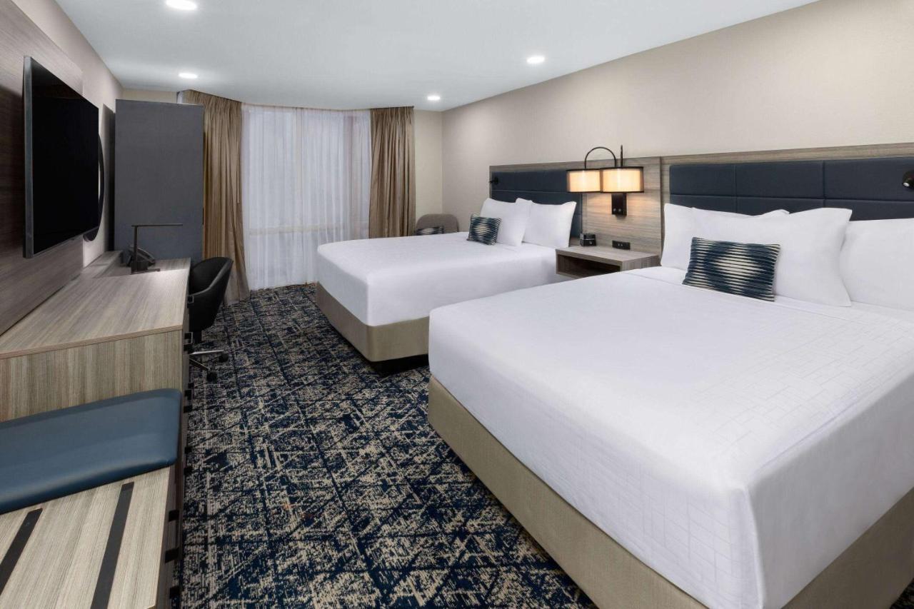 Wyndham Dfw Airport Hotel Irving Ngoại thất bức ảnh